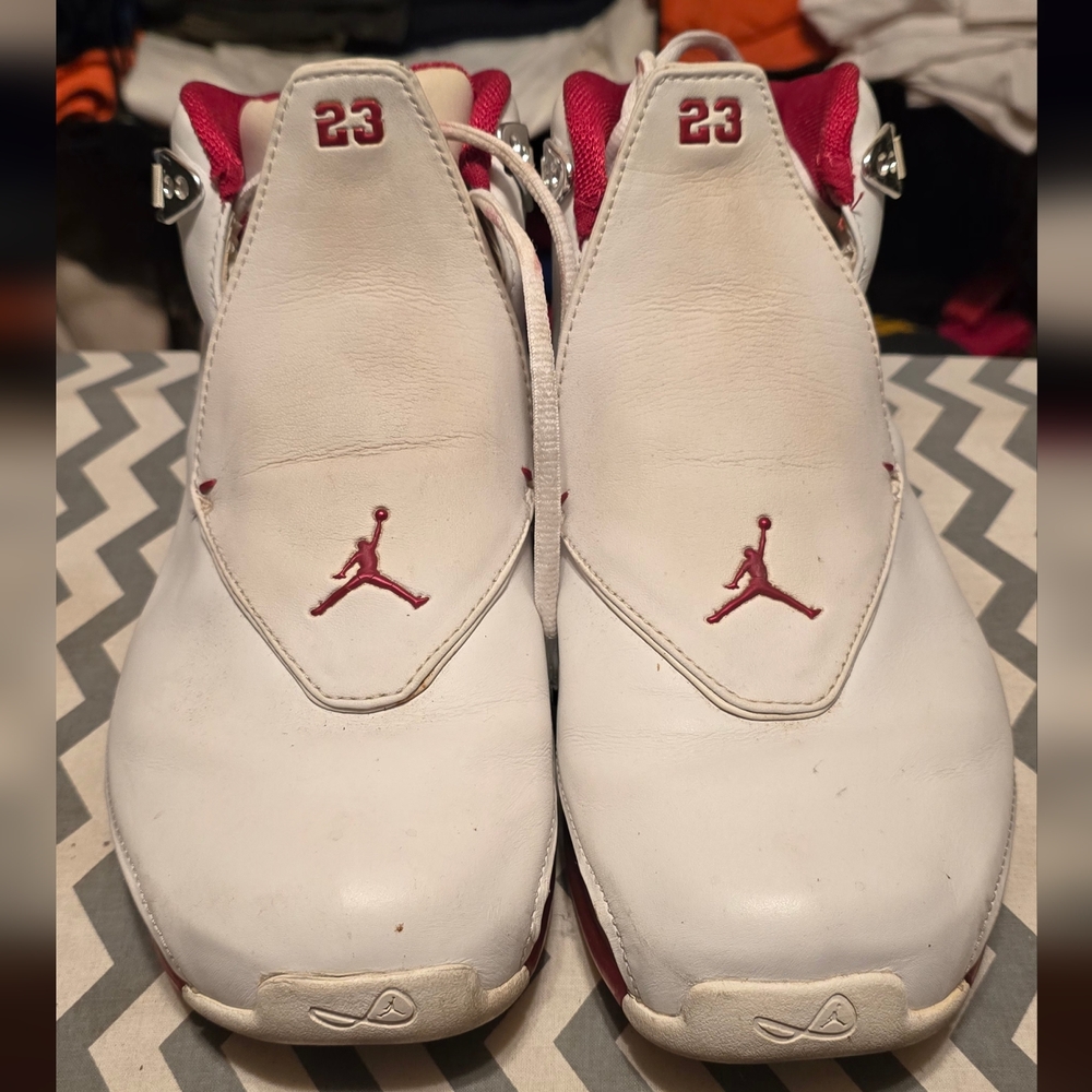 Air Jordan 18
